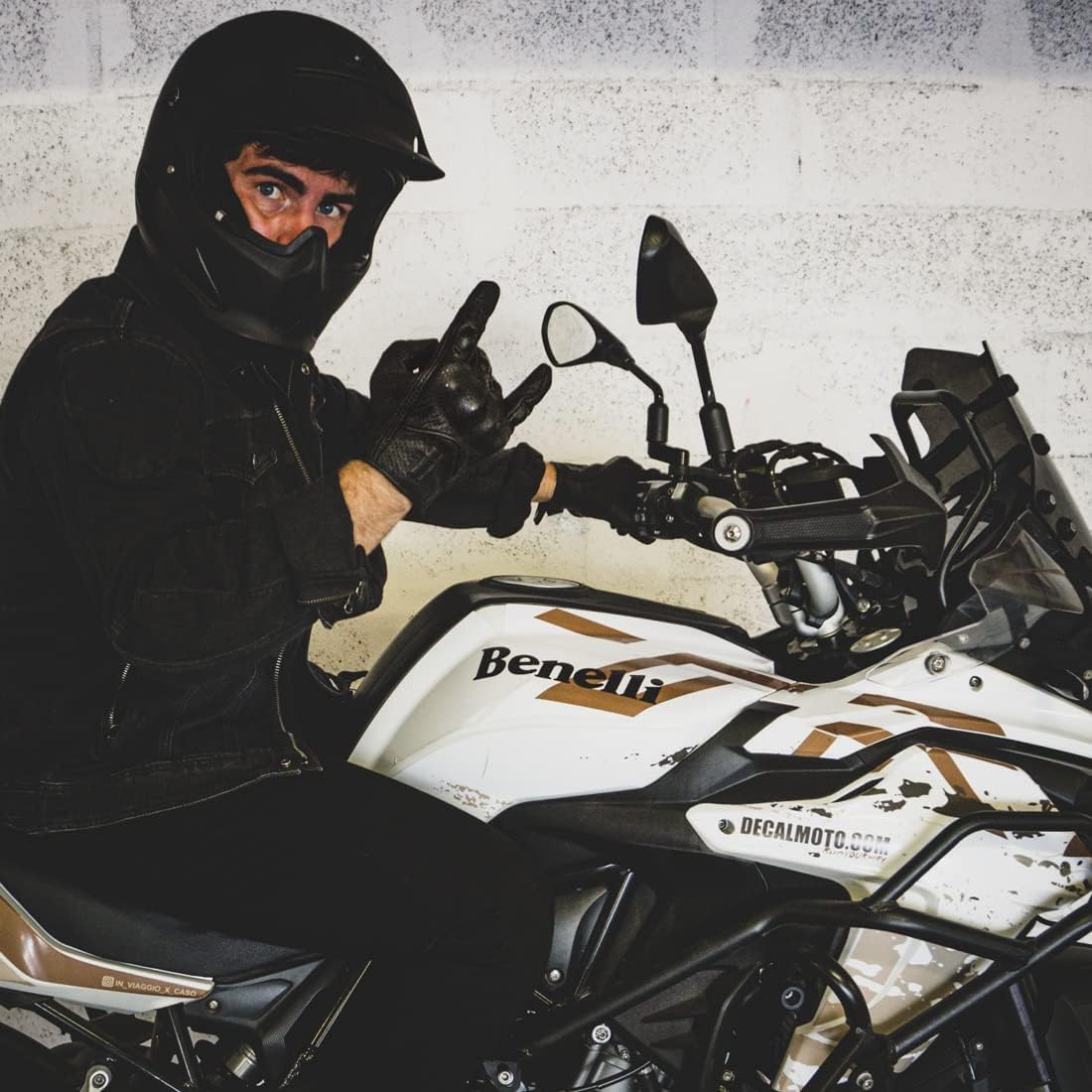 Harssidanzar Leather Motorcycle Gloves for Men Touchscreen GM028