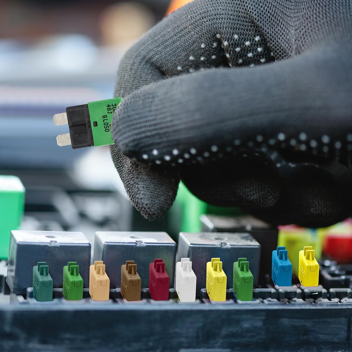 GLOSO Circuit Breaker Blade Fuse E39 (T3) Manual Reset Fuse For Car Truck RV Automotive Marine Boat Trolling motor & Custom Wiring Audio battery protection/Low Profile ATC/ATO(15A - 1 Pack)