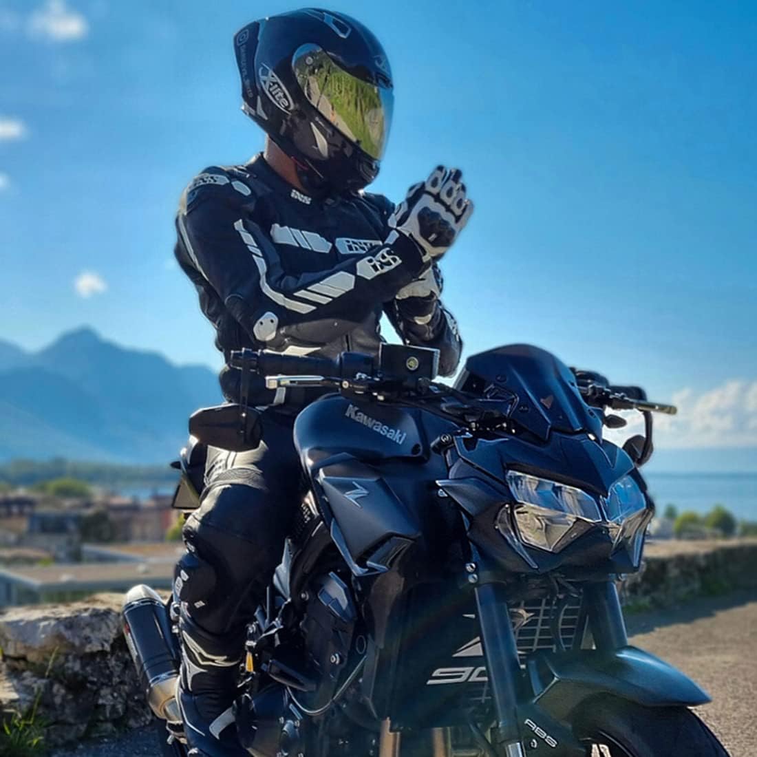 Harssidanzar Breathable Leather Motorcycle Gloves Touchscreen for Men Women KM046